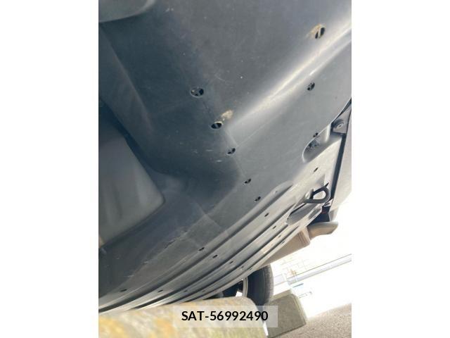 Honda VEZEL 2018-06 7563021-7