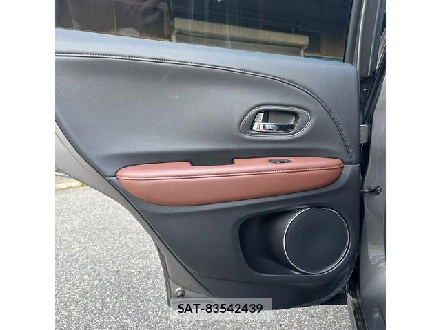 Honda VEZEL 2019-08 7621015-17