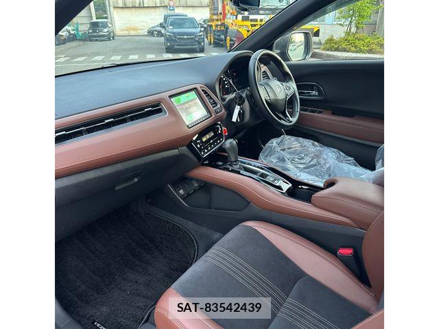 Honda VEZEL 2019-08 7621015-1