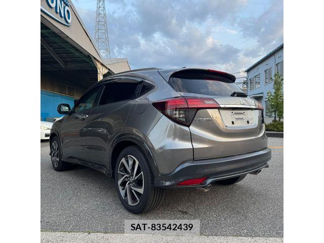 Honda VEZEL 2019-08 7621015-2
