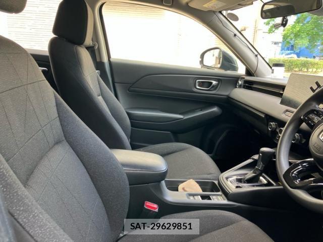 Honda VEZEL 2021-08 7621012-10
