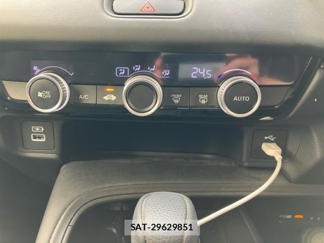 Honda VEZEL 2021-08 7621012-17