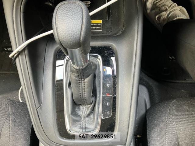 Honda VEZEL 2021-08 7621012-19