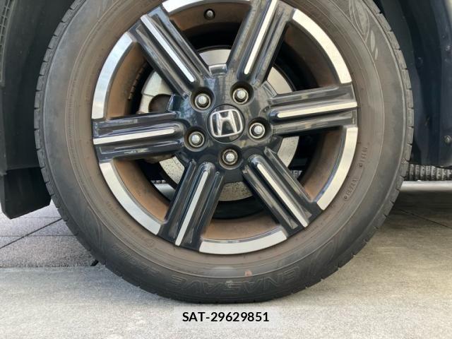 Honda VEZEL 2021-08 7621012-4