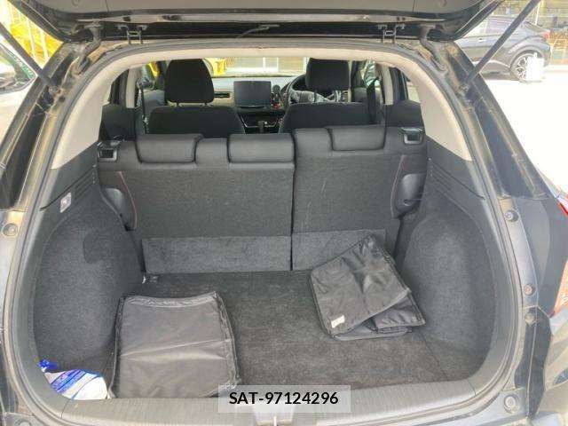 Honda VEZEL 2015-02 7621019-4