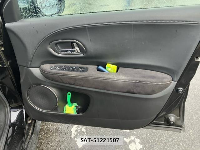 Honda VEZEL 2016-11 7621016-11