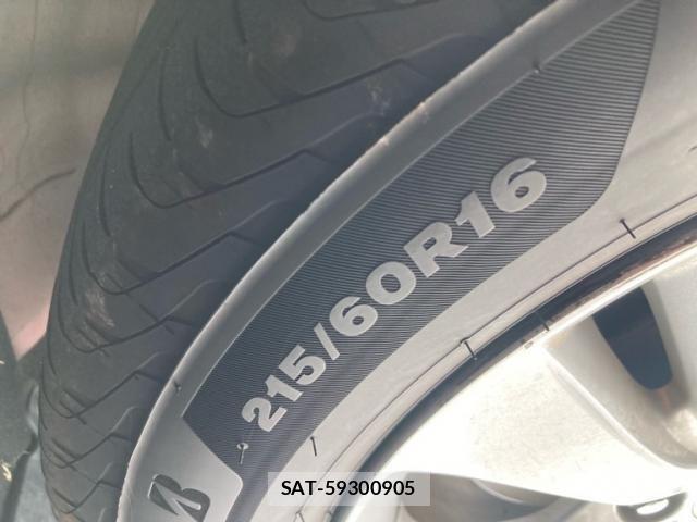 Honda VEZEL 2017-07 7621017-25