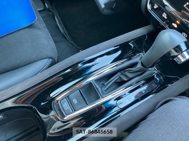 Honda VEZEL 2017-05 7621013-17