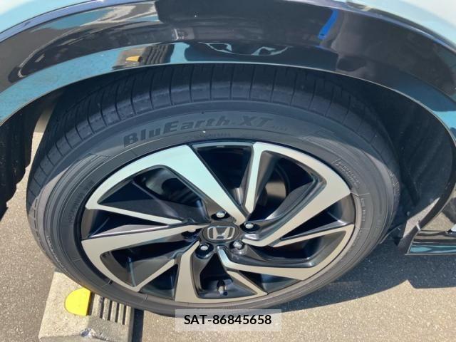 Honda VEZEL 2017-05 7621013-8