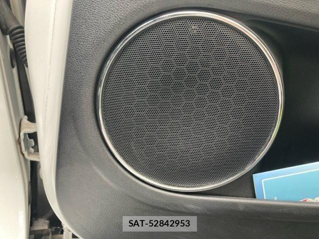 Honda VEZEL 2019-07 7621014-15