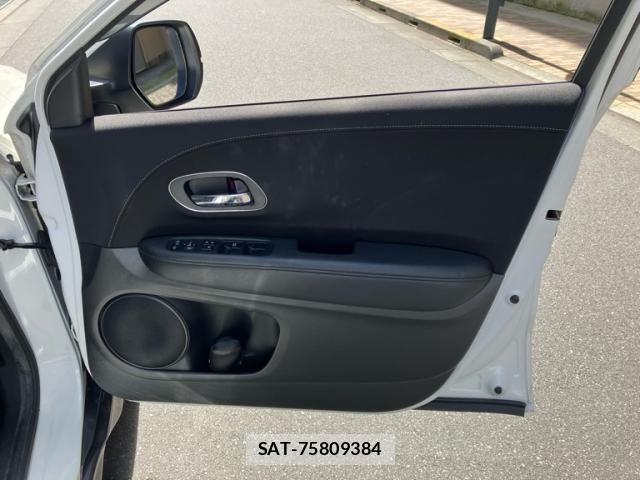 Honda VEZEL 2014-03 7730251-17