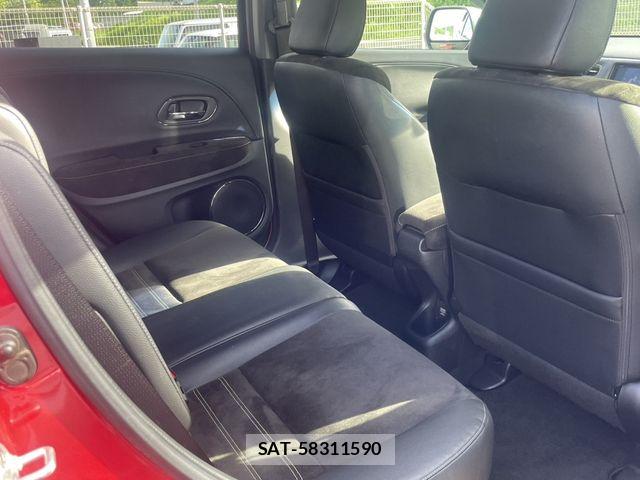 Honda VEZEL 2017-06 7880236-14
