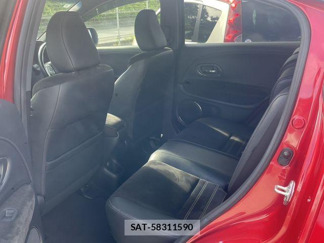 Honda VEZEL 2017-06 7880236-18