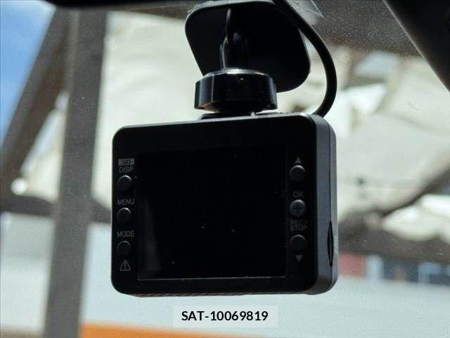 Honda VEZEL 2024-01 7880225-28