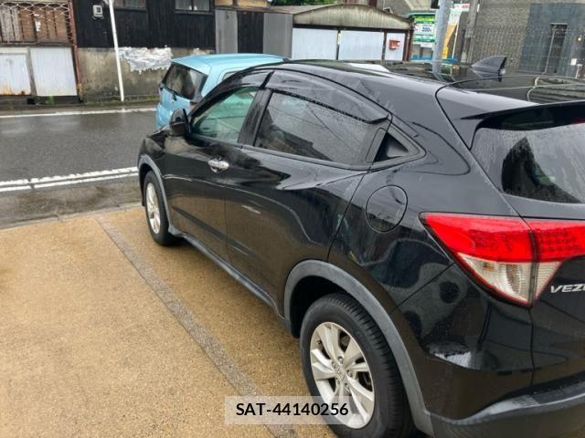 Honda VEZEL 2020-01 7880233-3