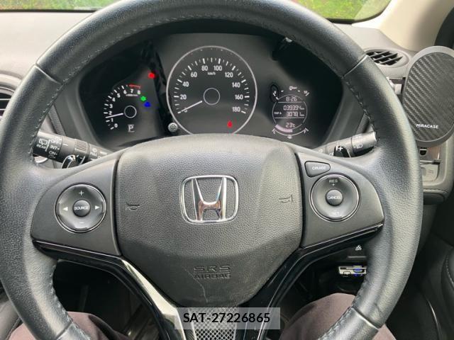 Honda VEZEL 2015-01 7880235-14