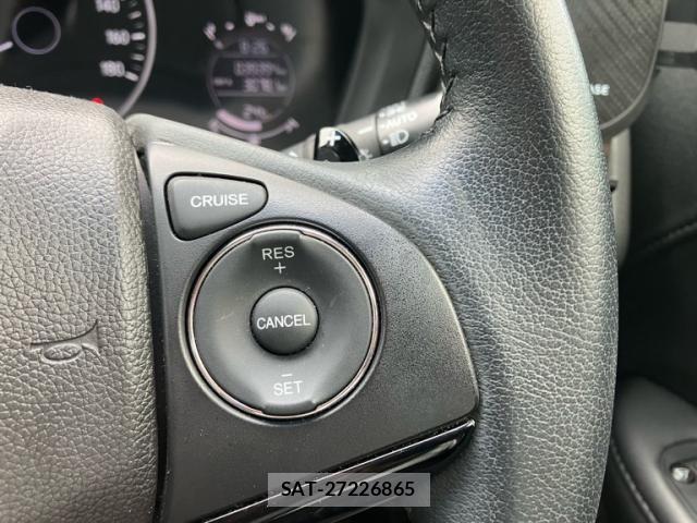 Honda VEZEL 2015-01 7880235-16