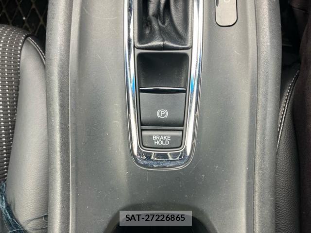 Honda VEZEL 2015-01 7880235-24