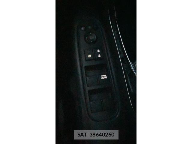 Honda VEZEL 2014-06 7880239-16