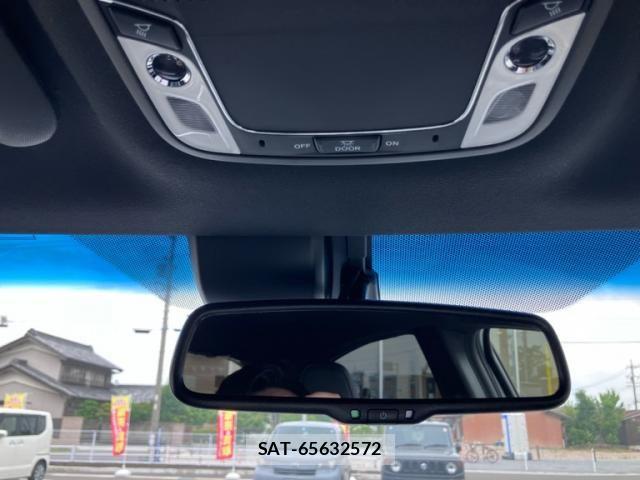 Honda VEZEL 2019-04 7880226-21