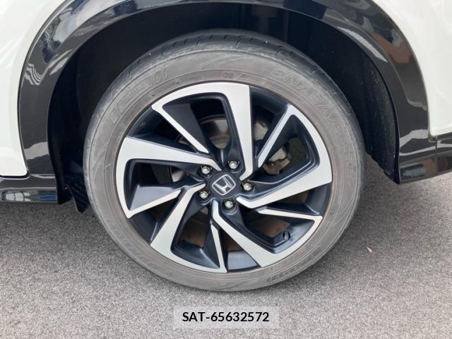 Honda VEZEL 2019-04 7880226-4