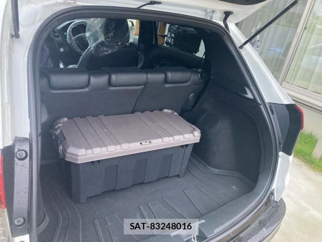 Honda VEZEL 2019-02 7903577-10