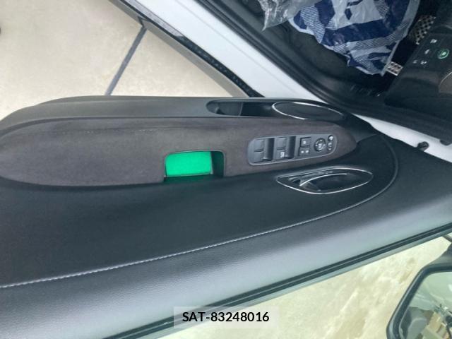 Honda VEZEL 2019-02 7903577-12