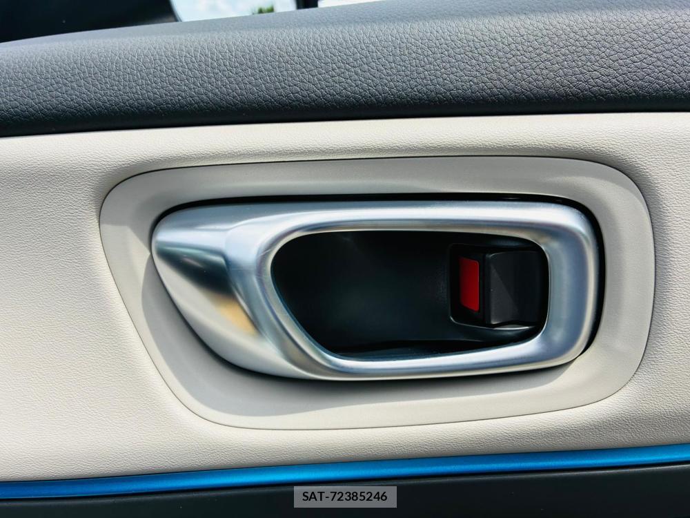 Honda VEZEL 2026-05 7679600-18