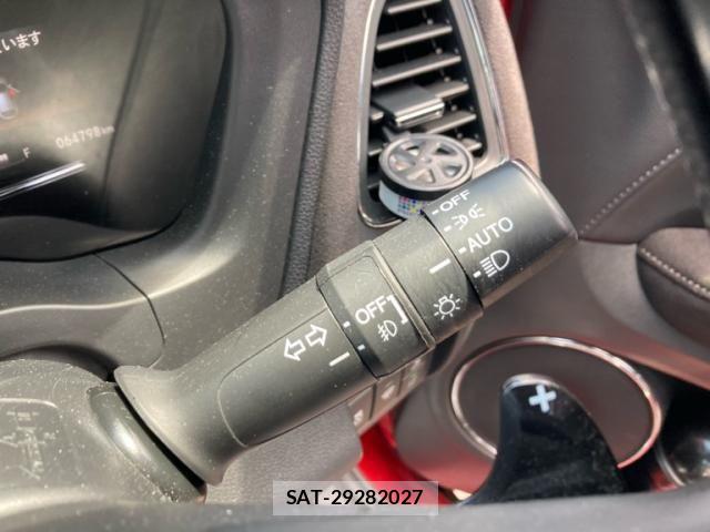 Honda VEZEL 2018-10 7964233-17
