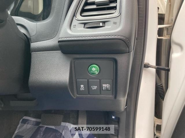 Honda VEZEL 2015-06 7964236-16