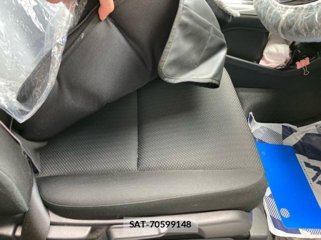 Honda VEZEL 2015-06 7964236-18