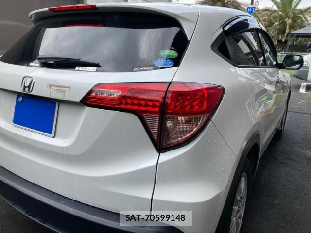 Honda VEZEL 2015-06 7964236-2