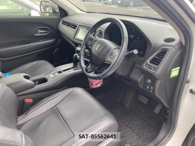 Honda VEZEL 2018-12 7964232-15