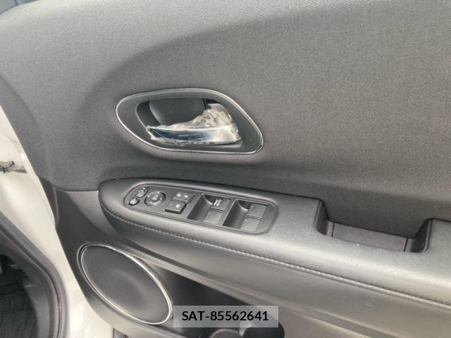 Honda VEZEL 2018-12 7964232-17