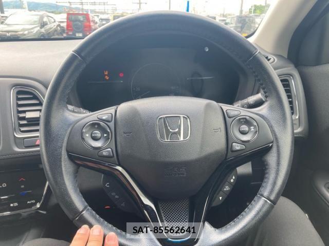 Honda VEZEL 2018-12 7964232-18