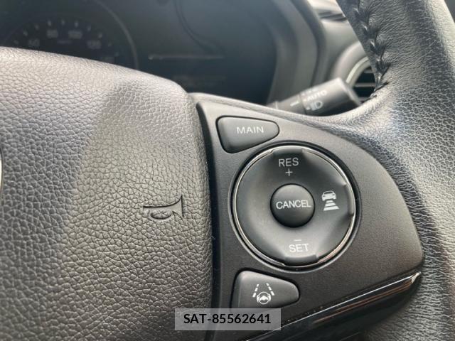 Honda VEZEL 2018-12 7964232-20
