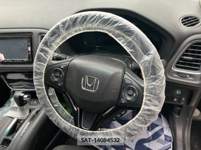 Honda VEZEL 2018-02 7964237-12