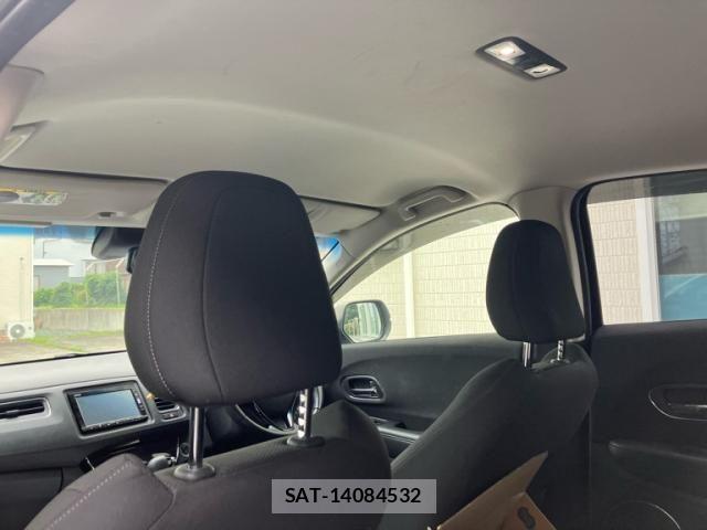 Honda VEZEL 2018-02 7964237-19
