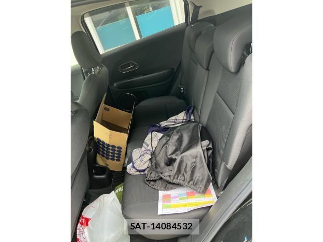 Honda VEZEL 2018-02 7964237-21