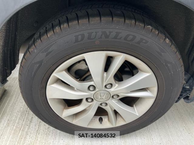 Honda VEZEL 2018-02 7964237-6