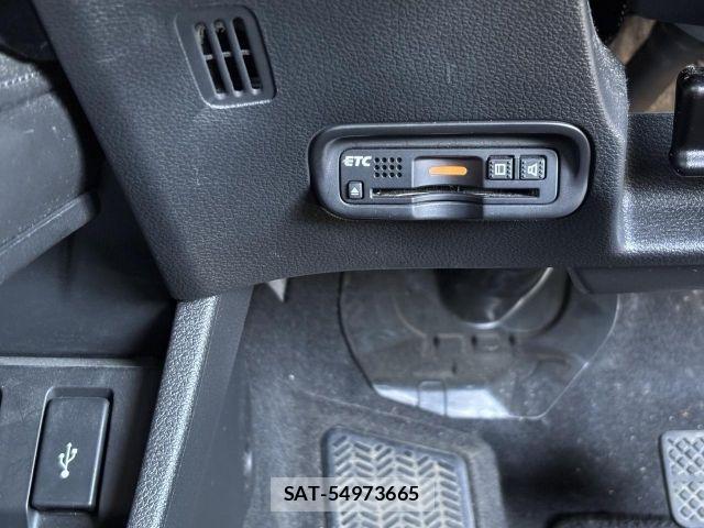 Honda VEZEL 2016-11 7981421-16