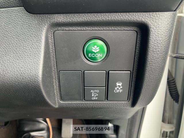 Honda VEZEL 2018-09 8038945-19