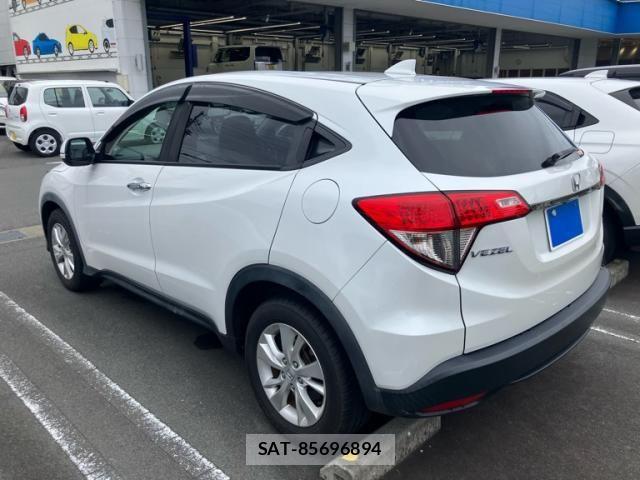 Honda VEZEL 2018-09 8038945-3