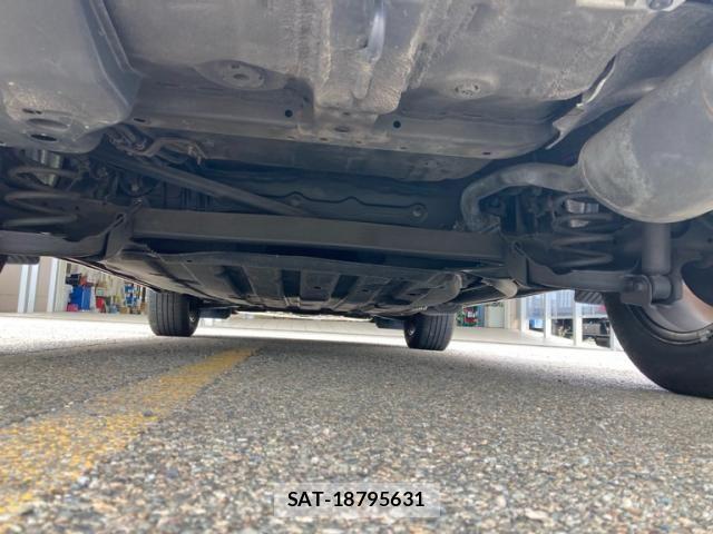 Honda VEZEL 2022-03 8038942-9