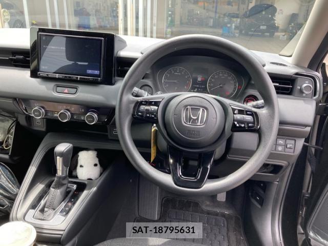 Honda VEZEL 2022-03 8038942-10