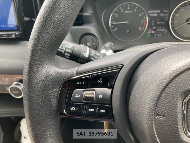 Honda VEZEL 2022-03 8038942-18
