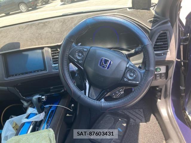 Honda VEZEL 2017-07 8038944-11