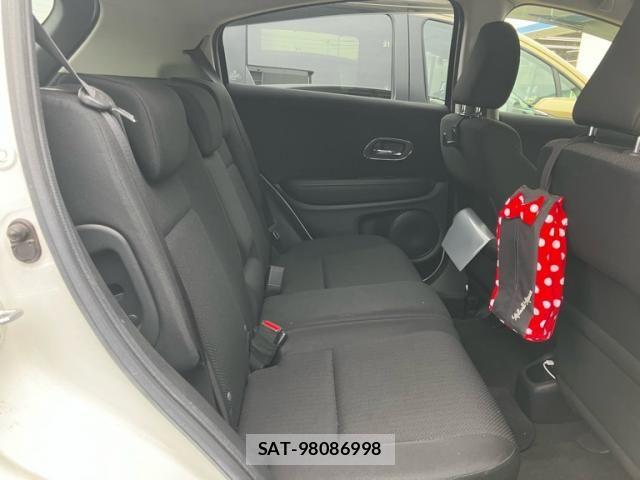 Honda VEZEL 2017-12 8038947-9