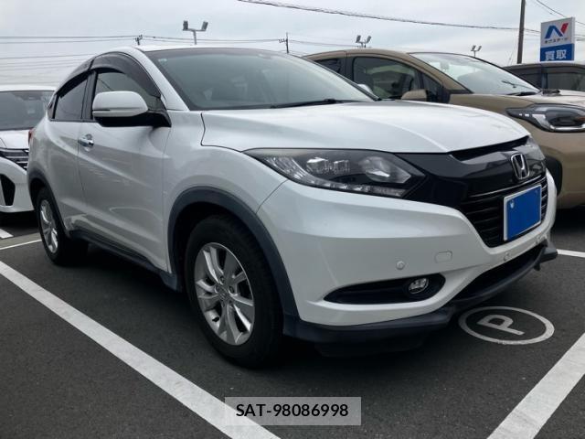 Honda VEZEL 2017-12 8038947-1