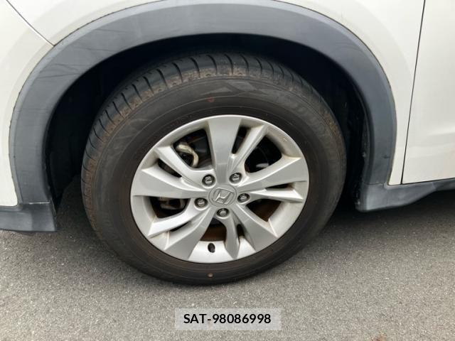 Honda VEZEL 2017-12 8038947-4